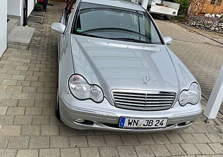 Mercedes-Benz C 180 ELEGANCE Elegance
