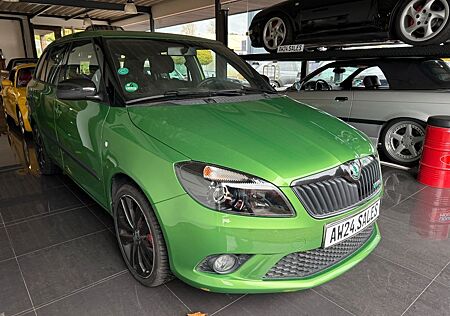 Skoda Fabia 1.4l TSI DSG RS Combi/Neue Allwetterreifen