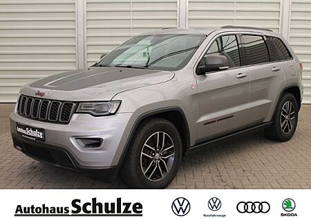 Jeep Grand Cherokee 3.0 CRD Trailhawk+LEDER+KAMERA+SH