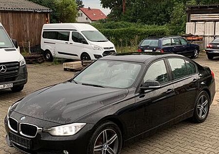 BMW 316i Luxury Line