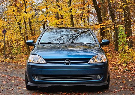 Opel Corsa 1.8 16V GSi