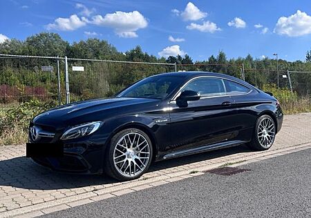 Mercedes-Benz C 63 AMG - Perf. AGA-Burm.-Pano-Headup-360Cam