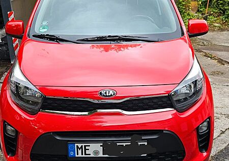 Kia Picanto 1.0 Dream-Team Edition AMT Dream-Tea...