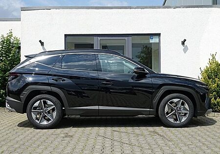 Hyundai Tucson 1.6 TREND 48V DCT +Panorama-Glas-Schiebed