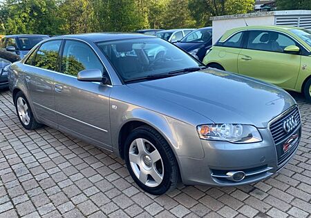 Audi A4 Lim. 2.0*Klima*Sitzheizung*Ahk*Alufelgen