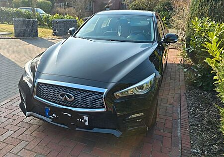 Infiniti Q50 2.2d Sport Executive Autom., TÜV NEU
