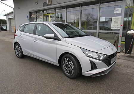 Hyundai i20 FL 1.2 MPi SoMo "Comfort" 79PS Navi Tempomat