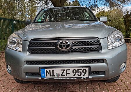 Toyota RAV 4 2.0-l-VVT-i 4x4 -