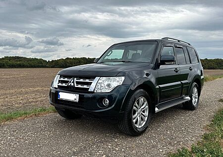 Mitsubishi Pajero Alltagscamper V80 Bj 2012 Reisefertig