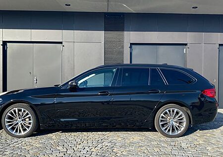 BMW 530d T Sport/M-Lenkrad/HuD/19Z/Scheckheft voll