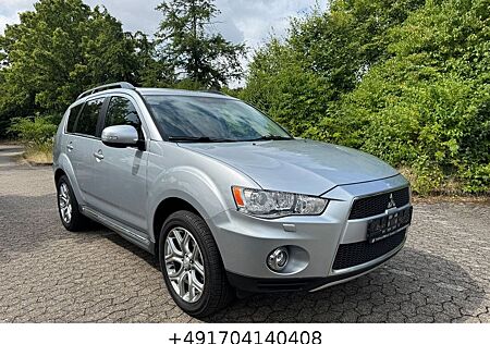 Mitsubishi Outlander Motion 2WD !TÜV+STEUERK.+INSPEKT. NEU!