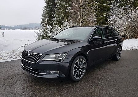 Skoda Superb Combi Ambition AHK,Xenon,Navi,SHZ