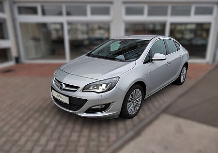 Opel Astra J Lim. 4-trg. Innovation