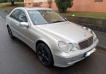 Mercedes-Benz C 200 KOMPRESSOR AVANTGARDE Avantgarde