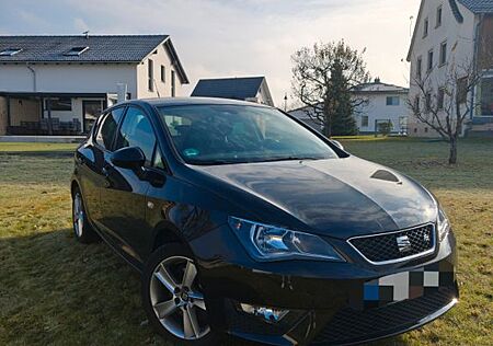 Seat Ibiza FR / TÜV neu / Winterreifen plus Felgen