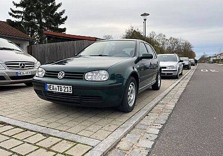VW Golf Volkswagen 1.6 Special Special