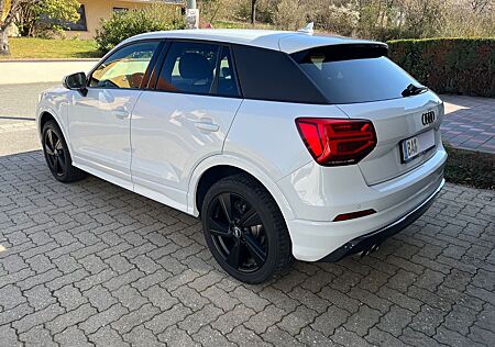 Audi Q2 1.4 TFSI COD S tronic sport sport