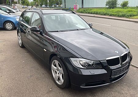 BMW 320i 320 Baureihe 3 Touring ,LEDER,KLIMA