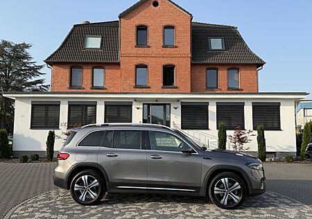 Mercedes-Benz EQB 300 4Matic Advanced+ LED PANO MBUX 7 Sitze