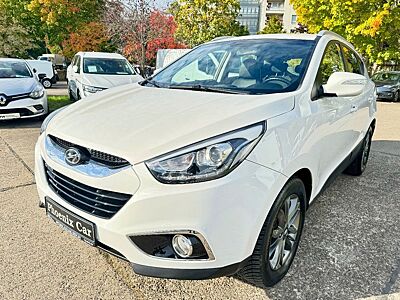 Hyundai ix35 2.0 CRDi FIFA World Cup EDITION Gold 4WD
