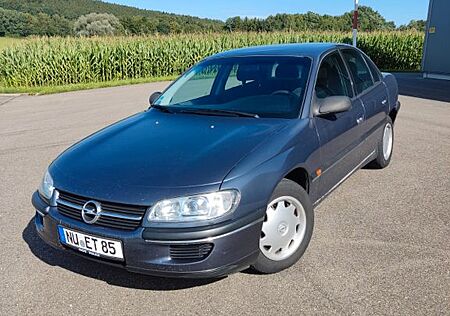 Opel Omega 2.0 16V HU 02/2027 faire Angebote...