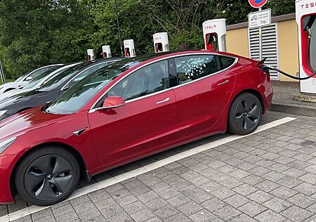 Tesla Model 3 Standard-Reichweite Plus - Hinterrad...