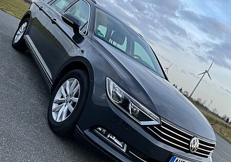 VW Passat Variant Volkswagen 1.4 TSI Comfortline Variant C...