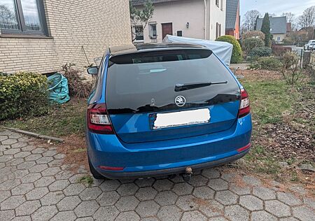 Skoda Rapid 1.4 TSI Green tec DSG Style Spaceback ...
