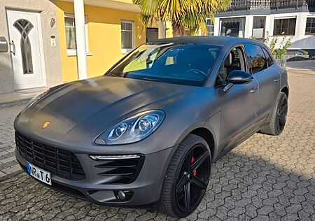 Porsche Macan S Diesel Luftfahrwerk 22 Zoll