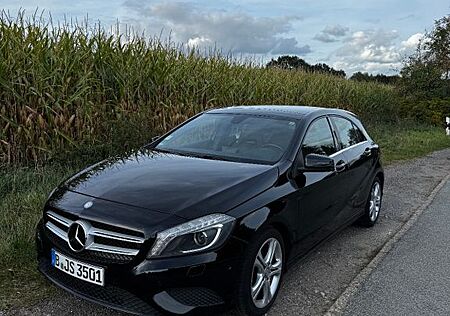 Mercedes-Benz A 180 gebraucht kaufen Mercedes-Benz A 180 CDI Urban Urban