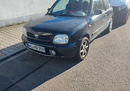 Nissan Micra 1.0 -