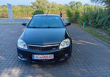 Opel Tigra 1.4 TWINPORT ILLUSION Easytronic,Tüv Neu
