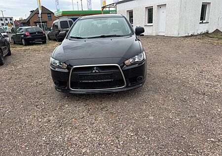 Mitsubishi Lancer Sportback Inform