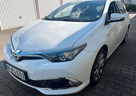Toyota Auris Hybrid Edition-S+ 1,8-l-VVT-i Edition-S+