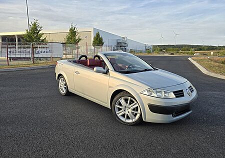 Renault Megane Cabrio 1.6 mit Tüv bis Sep. 2027 !