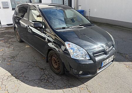 Toyota Corolla Verso 2.2-l-D-CAT Sol Sol