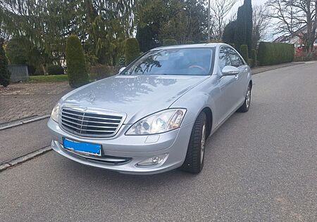 Mercedes-Benz 500 Vollausstattung