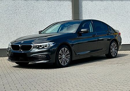 BMW 530iA xDrive Sport Line Kamera Leder Navi Memory