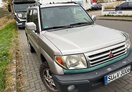 Mitsubishi Pajero Pinin MPI Comfort 1800