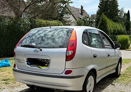 Nissan Almera Tino 1,8 I Elegance Elegance