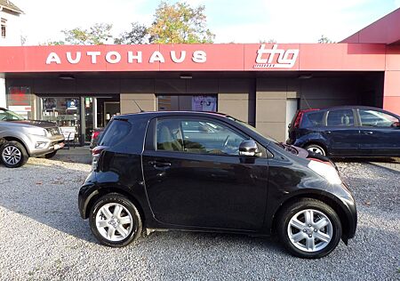 Toyota iQ 1,0-l-VVT-i Multidrive - AUTOMATIK