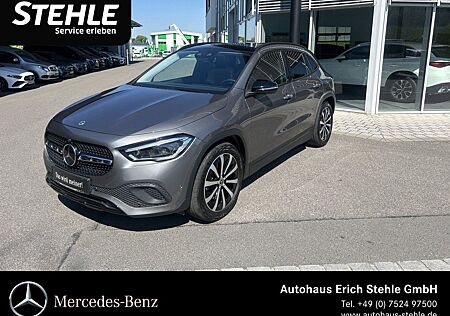 Mercedes-Benz GLA 220 d 4M Progressiv DISTR PANO LED AHK 360°