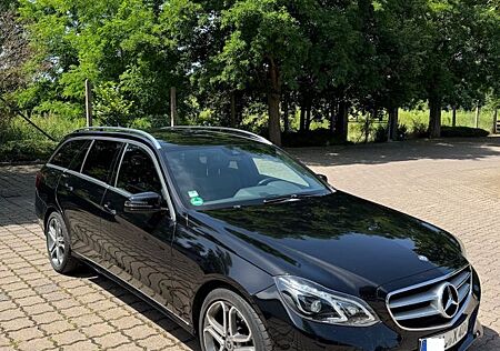 Mercedes-Benz E 220 CDI BlueEffi. T-Modell Avantgarde Design