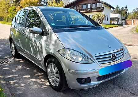 Mercedes-Benz A 150 ELEGANCE Elegance Automaik