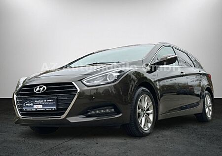 Hyundai i40 *VOLL* AUTOMTK/KAMERA/XENON/NAVI/AHK/GARANTIE