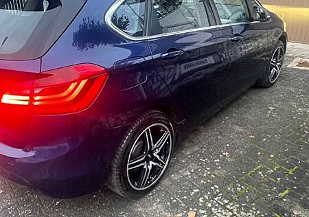 BMW 218i 218 Active Tourer -