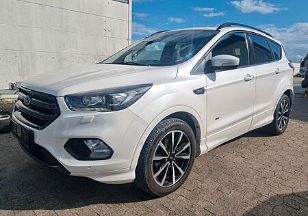 Ford Kuga ST-Line*AHK*CAM*PANO*ALCANTARA