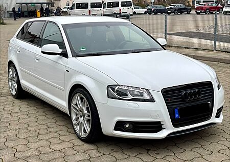 Audi A3 3xS-Line Sportback Sportpaket Plus*BOSE*XENON