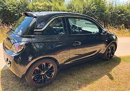 Opel Adam SLAM 1.4 64kW - Top-Ausstattung