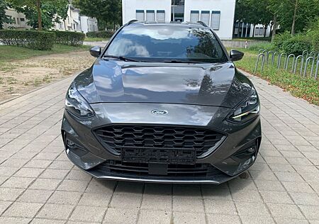 Ford Focus Turnier ST-Line